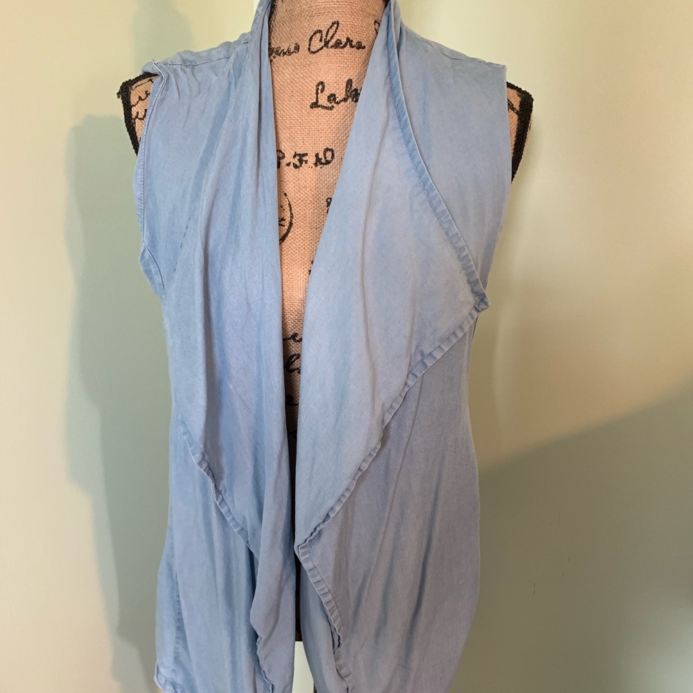 Cardigan - Picture 2 of 7
